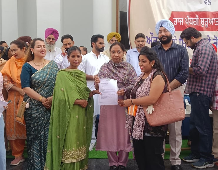 ਡਾ. ਬਲਜੀਤ ਕੌਰ ਵੱਲੋਂ ਮਲੌਟ ਤੋਂ ਸ਼ੁਰੂ ਕੀਤੀ ਰਾਜ ਪੱਧਰੀ ਮਹਿਲਾ ਸਿਹਤ ਤੇ ਰੋਜ਼ਗਾਰ ਕੈਂਪ ਲੜੀ