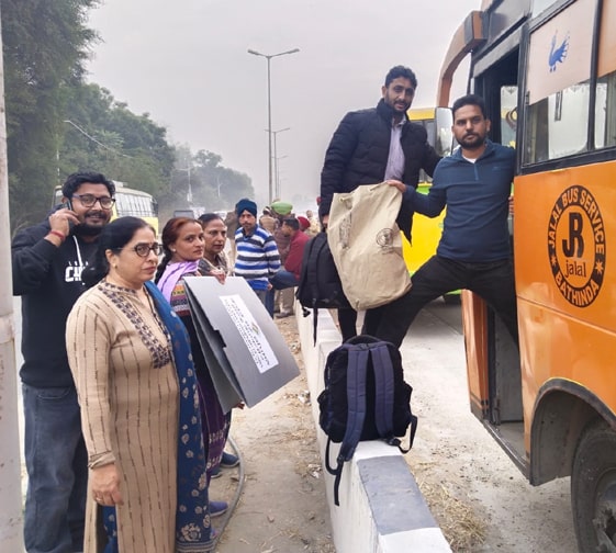 ਜ਼ਿਲ੍ਹੇ ਦੀਆਂ ਸਾਰੀਆਂ ਪੋਲਿੰਗ ਪਾਰਟੀਆਂ ਨਿਰਧਾਰਤ ਪੋਲਿੰਗ ਸਟੇਸ਼ਨਾਂ ਵੱਲ ਰਵਾਨਾ : ਜ਼ਿਲ੍ਹਾ ਚੋਣ ਅਫ਼ਸਰ