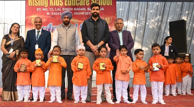 ਮੇਅਰ ਮਹਿਤਾ ਨੇ ਰਾਈਜ਼ਿੰਗ ਕਿਡਜ਼ ਐਜੂਕੇਅਰ ਸਕੂਲ ਦੇ ਸਾਲਾਨਾ ਇਨਾਮ ਵੰਡ ਸਮਾਰੋਹ ‘ਚ ਮੁੱਖ ਮਹਿਮਾਨ ਵਜੋਂ ਕੀਤੀ ਸ਼ਿਰਕਤ