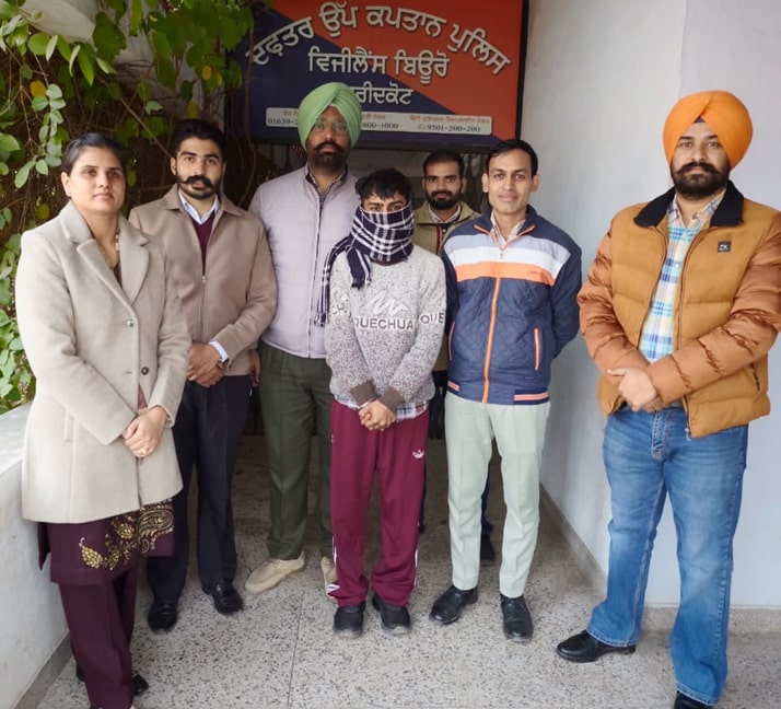 ਫ਼ਰੀਦਕੋਟ ‘ਚ ਇੰਤਕਾਲ ਬਦਲੇ ਰਿਸ਼ਵਤ ਲੈਂਦਾ ਪਟਵਾਰੀ ਦਾ ਕਰਿੰਦਾ ਵਿਜੀਲੈਂਸ ਵੱਲੋਂ ਕਾਬੂ