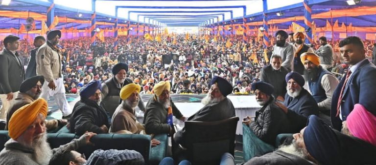 ਸੁਖਬੀਰ ਸਿੰਘ ਬਾਦਲ ਨੇ ਮਾਘੀ ਮੇਲੇ ’ਤੇ ਰਿਕਾਰਡ ਤੋੜ ਇਕੱਠ ’ਚ 2027 ਦੀਆਂ ਵਿਧਾਨ ਸਭਾ ਚੋਣਾਂ ਦਾ ਬਿਗਲ ਵਜਾਇਆ