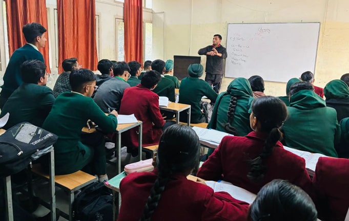 ਪੰਜਾਬ ਸਿੱਖਿਆ ਕ੍ਰਾਂਤੀ: ਪੇਸ ਵਿੰਟਰ ਕੈਂਪਾਂ ਵਿੱਚ ਸਰਕਾਰੀ ਸਕੂਲਾਂ ਦੇ 1700 ਤੋਂ ਵੱਧ ਵਿਦਿਆਰਥੀਆਂ ਨੂੰ ਆਈ.ਆਈ.ਟੀਜ਼, ਐਨ.ਆਈ.ਟੀਜ਼, ਏਮਜ਼ ਅਤੇ ਮੁਕਾਬਲੇ ਦੀਆਂ ਹੋਰ ਪ੍ਰੀਖਿਆਵਾਂ ਦੀ ਦਿੱਤੀ ਸਿਖਲਾਈ