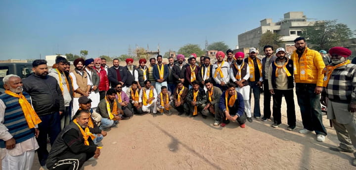50 ਕਾਂਗਰਸੀ ਪਰਿਵਾਰਾਂ ਨੇ ਬਬਲੀ ਢਿੱਲੋਂ ਦੀ ਅਗਵਾਈ ਹੇਠ ਫੜਿਆ ਅਕਾਲੀ ਦਲ ਦਾ ਪੱਲਾ