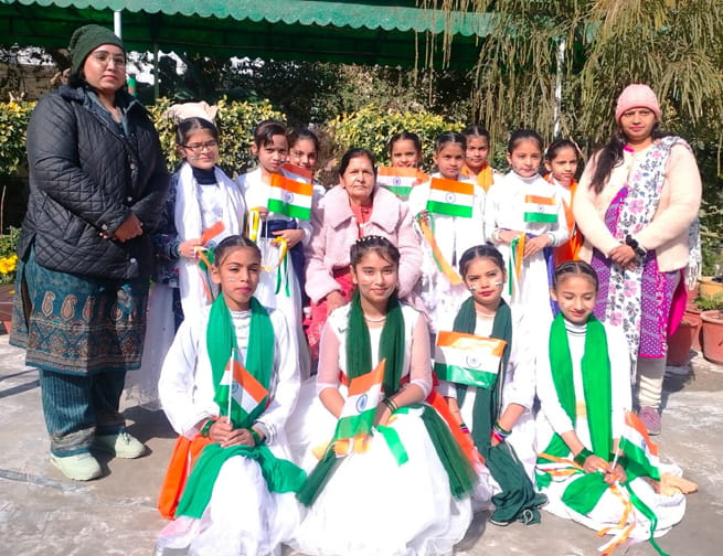 Summer Hill Convent School Bathinda ਵਿਖੇ ਬਸੰਤ ਪੰਚਮੀ ਤੇ ਗਣਤੰਤਰ ਦਿਵਸ ਉਤਸ਼ਾਹ ਨਾਲ ਮਨਾਇਆ