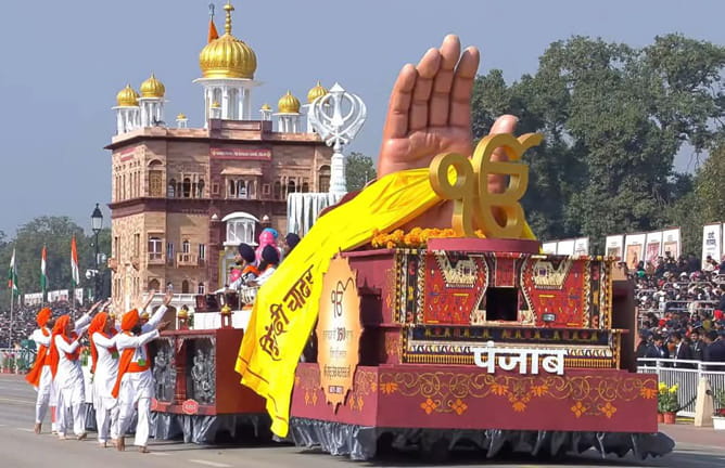 ਕਰਤੱਵਿਆ ਪੱਥ ‘ਤੇ ਸਾਹਿਬ ਸ੍ਰੀ ਗੁਰੂ ਤੇਗ਼ ਬਹਾਦਰ ਸਾਹਿਬ ਜੀ ਦੀ ਲਾਸਾਨੀ ਸ਼ਹਾਦਤ ਬਾਰੇ ਪੰਜਾਬ ਦੀ ਝਾਕੀ ‘ਤੇ ਸਮੁੱਚੇ ਦੇਸ਼ ਨੂੰ ਮਾਣ ਨਾਲ ਭਰਿਆ: ਅਰਵਿੰਦ ਕੇਜਰੀਵਾਲ