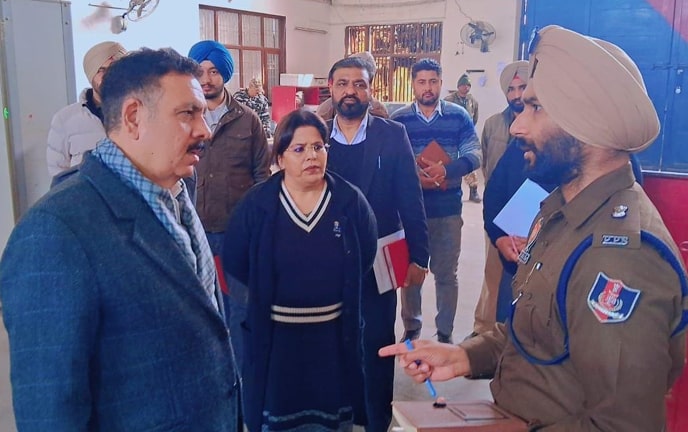 ਕੇਂਦਰੀ ਜੇਲ੍ਹ ਵਿਖੇ ਕੈਦੀਆਂ ਅਤੇ ਹਵਾਲਾਤੀਆਂ ਲਈ ਲਗਾਇਆ ਮੈਡੀਕਲ ਕੈਂਪ