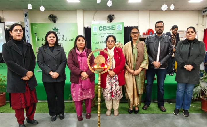 CBSE ਨੇ ਸਿਲਵਰ ਓਕਸ ਸਕੂਲ, ਬਠਿੰਡਾ ਵਿਖੇ ਸਾਈਬਰ ਸੁਰੱਖਿਆ ਅਤੇ ਸੁਰੱਖਿਆ ‘ਤੇ ਸਮਰੱਥਾ ਨਿਰਮਾਣ ਸਿਖਲਾਈ ਦਾ ਆਯੋਜਨ ਕੀਤਾ