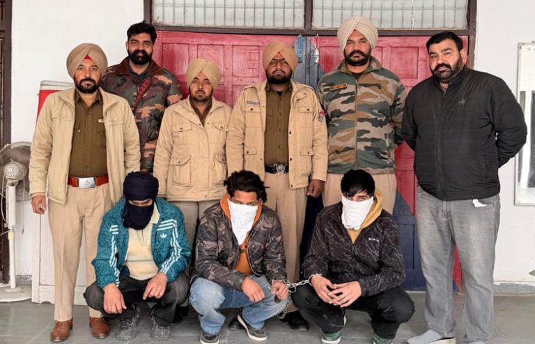 Bathinda ਵਿੱਚ ਟਾਰਗੇਟ ਕਿਲਿੰਗ ਦੀ ਵਾਰਦਾਤ ਟਲ਼ੀ; ਅਰਸ਼ ਡੱਲਾ ਗੈਂਗ ਦੇ ਤਿੰਨ ਵਿਅਕਤੀ 4 ਪਿਸਤੌਲਾਂ ਸਮੇਤ ਗ੍ਰਿਫ਼ਤਾਰ