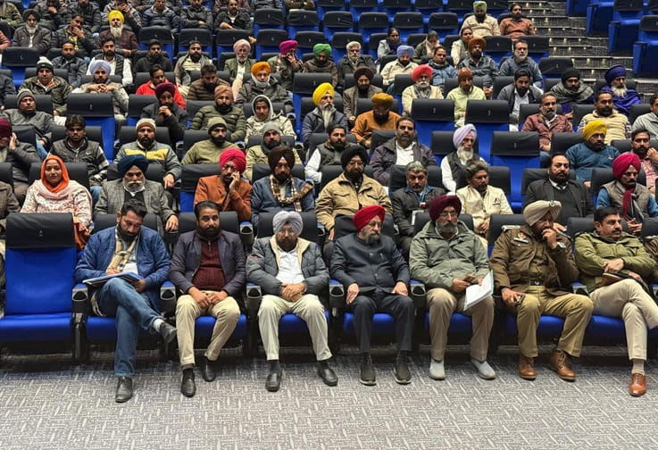 ਜਿਲ੍ਹਾ ਪ੍ਰਸ਼ਾਸਨ ਅਤੇ ਯੁੱਧ ਨਸ਼ਿਆਂ ਵਿਰੁੱਧ ਜ਼ਿਲ੍ਹਾ ਬਠਿੰਡਾ ਟੀਮ ਦੀ ਹੋਈ ਅਹਿਮ ਮੀਟਿੰਗ
