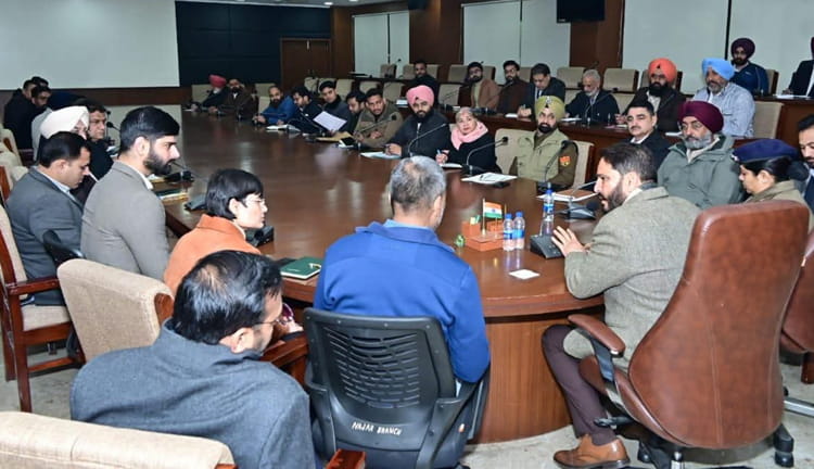 ਯੁੱਧ ਨਸ਼ਿਆ ਵਿਰੁੱਧ ਮੁਹਿੰਮ ਦੇ ਦੂਸਰੇ ਪੜਾਅ ‘ਪਿੰਡਾਂ ਦੇ ਪਹਿਰੇਦਾਰ’ ਦੀ ਸ਼ੁਰੂਆਤ 10 ਜਨਵਰੀ ਤੋਂ : ਡਿਪਟੀ ਕਮਿਸ਼ਨਰ