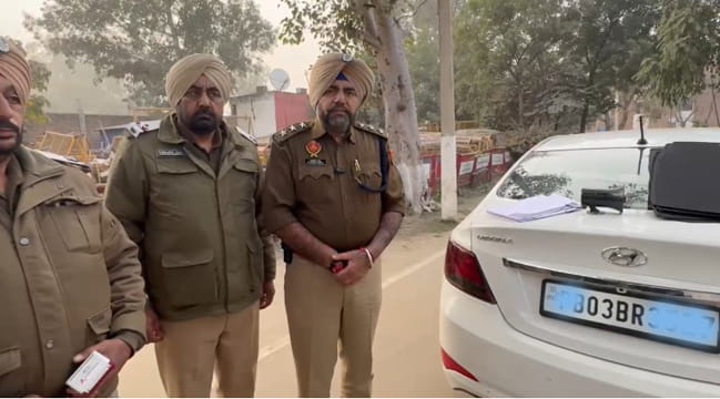 Bathinda ਦੇ ਹੋਮਗਾਰਡ ਜਵਾਨ ਨੂੰ ਕਾਲੇ ਸ਼ੀਸਿਆਂ ਤੇ ਹੂਟਰ ਦਾ ਸੌਂਕ ਪਿਆ ਮਹਿੰਗਾ,ਹੋਈ ਕਾਰਵਾਈ