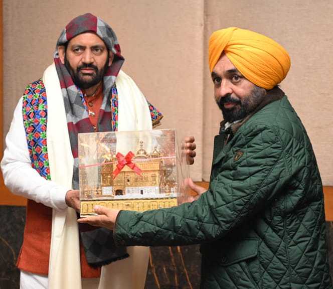 ਸਤਲੁਜ ਜਮਨਾ ਲਿੰਕ ਨਹਿਰ ਮੁੱਦਾ; ਮਸਲੇ ਦੇ ਹੱਲ ਲਈ ਦੋਨਾਂ ਸੂਬਿਆਂ ਦੇ ਮੁੱਖ ਮੰਤਰੀਆਂ ਨੇ ਲਿਆ ਇਹ ਫੈਸਲਾ….