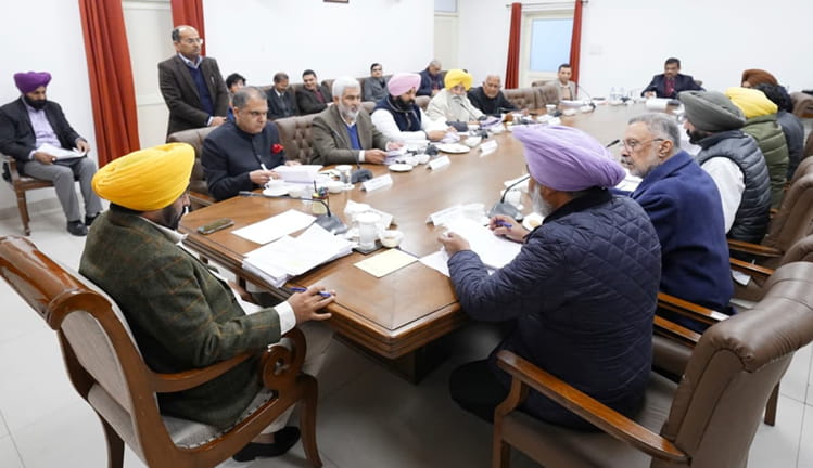 ਭਗਵੰਤ ਸਿੰਘ ਮਾਨ ਦੀ ਅਗਵਾਈ ਹੇਠ ਪੰਜਾਬ ਵਜ਼ਾਰਤ ਵੱਲੋਂ ਲਹਿਰਾਗਾਗਾ ਵਿਖੇ ਮੈਡੀਕਲ ਕਾਲਜ, ਡਿਜੀਟਲ ਓਪਨ ਯੂਨੀਵਰਸਿਟੀ ਨੀਤੀ ਖੋਲਣ ਨੂੰ ਹਰੀ ਝੰਡੀ