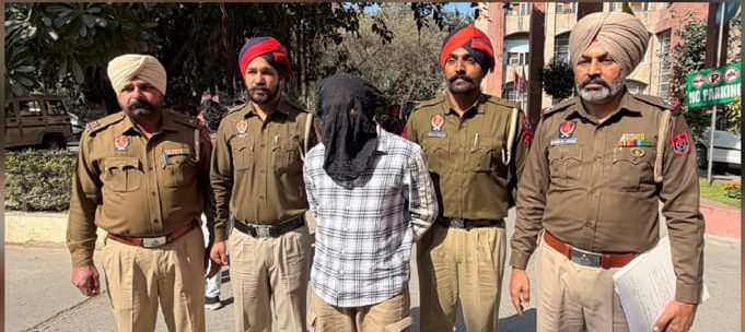 ਪ੍ਰੇਮੀ ਹੱਥੋਂ ਕ+ਤ+ਲ ਹੋਣ ਵਾਲੀ ‘ਲੜਕੀ’ ਦੇ ਮਾਪਿਆਂ ਨੇ ਲਾਸ਼ ਤੋਂ ਬਾਅਦ ਹੁਣ ‘ਅਸਥੀਆਂ’ ਲੈਣ ਤੋਂ ਵੀ ਕੀਤਾ ਇੰਨਕਾਰ