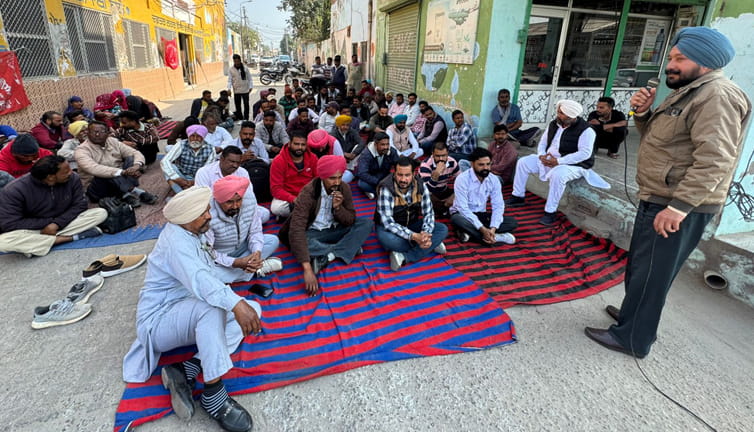 ਸੀਵਰੇਜ ਬੋਰਡ ਦੇ ਮੁਲਾਜਮਾਂ ਵੱਲੋਂ 6 ਮਾਰਚ ਨੂੰ ਚੰਡੀਗੜ੍ਹ ਰੋਸ ਰੈਲੀ ਵਿੱਚ ਵੱਡੀ ਗਿਣਤੀ ਚ ਸ਼ਮੂਲੀਅਤ ਦਾ ਫੈਸਲਾ