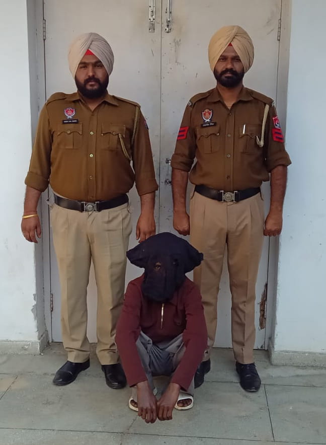 Moga police ਵੱਲੋਂ ਘਰ ‘ਚ ਚੋਰੀ ਕਰਨ ਵਾਲਾ ਕਾਬੂ, 79000 ਬਰਾਮਦ