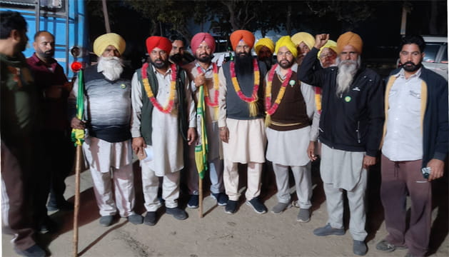 ਤਿੱਖੇ ਸੰਘਰਸ਼ ਤੋਂ ਬਾਅਦ ਕਿਸਾਨਾਂ ਤੇ ਪ੍ਰਸ਼ਾਸਨ ‘ਚ ਸਹਿਮਤੀ ਬਣੀ; ਹਿਰਾਸਤ ‘ਚ ਲਏ ਕਿਸਾਨ ਛੱਡੇ,ਧਰਨਾ ਚੁੱਕਿਆ