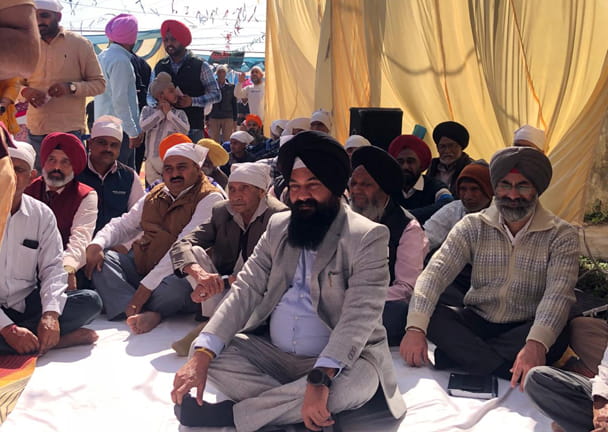 ਪੰਜਾਬ ਐਸ.ਸੀ. ਕਮਿਸ਼ਨ ਦੇ ਚੇਅਰਮੈਨ ਜਸਵੀਰ ਸਿੰਘ ਗੜ੍ਹੀ ਵੱਲੋਂ ਸ੍ਰੀ ਗੁਰੂ ਰਵਿਦਾਸ ਜੀ ਦੀਆਂ ਸਿੱਖਿਆਵਾਂ ਅਨੁਸਾਰ ਸਮਾਜ ‘ਚ ਬਰਾਬਰਤਾ ਬਣਾਉਣ ਦੀ ਅਪੀਲ
