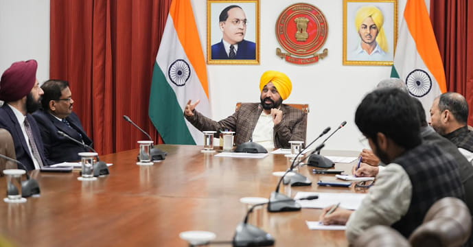 ਪੰਜਾਬ ਸਰਕਾਰ ਨੇ ਨੌਜਵਾਨਾਂ ਨੂੰ ਨਸ਼ਿਆਂ ਤੋਂ ਦੂਰ ਰੱਖਣ ਲਈ ਖੇਡਾਂ ਵੱਲ ਪ੍ਰੇਰਿਤ ਕਰਨ ਦੇ ਉਦੇਸ਼ ਨਾਲ ਪੰਜਾਬ ਕ੍ਰਿਕਟ ਲੀਗ ਨੂੰ ਦਿੱਤੀ ਪ੍ਰਵਾਨਗੀ: ਮੁੱਖ ਮੰਤਰੀ ਭਗਵੰਤ ਸਿੰਘ ਮਾਨ