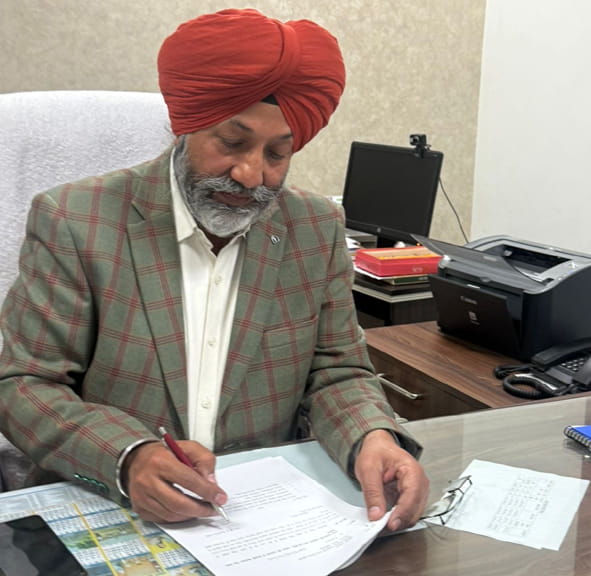 ਡਾ. ਸੁਖਜਿੰਦਰ ਸਿੰਘ ਬਾਜਵਾ ਨੇ ਮੁੱਖ ਖੇਤੀਬਾੜੀ ਅਫਸਰ ਵਜੋਂ ਆਪਣੀ ਜਿੰਮੇਵਾਰੀ ਸੰਭਾਲੀ