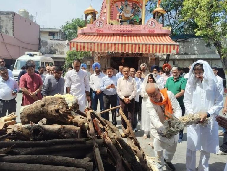 ਪੰਜਾਬ ਦੇ ਸੀਨੀਅਰ IAS ਅਫਸਰ ਸ਼੍ਰੀ ਰਾਹੁਲ ਭੰਡਾਰੀ ਅਤੇ ਸ਼੍ਰੀਮਤੀ ਰਾਖ਼ੀ ਭੰਡਾਰੀ ਨੂੰ ਸਦਮਾ, ਪਿਤਾ ਦਾ ਹੋਇਆ ਦਿਹਾਂਤ