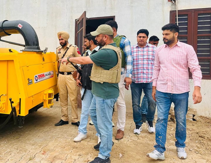 ਚੰਡੀਗੜ੍ਹ ਸੈਕਟਰ 9 ਕਤਲ ਕਾਂਡ ਵਿੱਚ ਸ਼ਾਮਲ ਦੋ ਸ਼ੂਟਰ ਕੈਥਲ ਵਿੱਚ ਸੰਖੇਪ ਗੋਲੀਬਾਰੀ ਉਪਰੰਤ ਗ੍ਰਿਫ਼ਤਾਰ; ਤਿੰਨ ਪਿਸਤੌਲ ਬਰਾਮਦ
