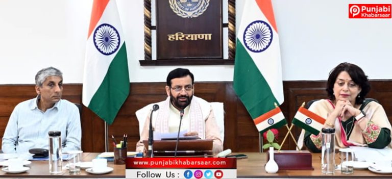मुख्यमंत्री नायब सिंह सैनी ने की केंद्र प्रायोजित योजनाओं की प्रगति की समीक्षा