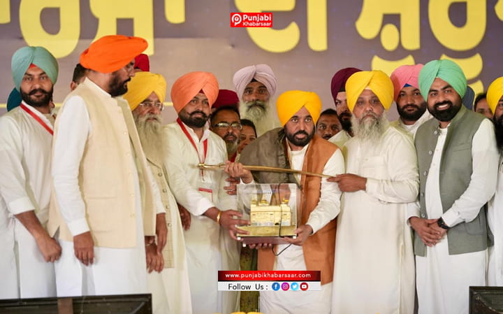 ’ਆਪ’ ਸਰਕਾਰ ਲੰਬੇ ਸਮੇਂ ਤੋਂ ਅੱਖੋਂ ਪਰੋਖੇ ਰਹੇ ਸਰਹੱਦੀ ਖੇਤਰਾਂ ਵਿੱਚ ਸੜਕਾਂ, ਨੌਕਰੀਆਂ ਅਤੇ ਨਾਗਰਿਕ ਸੇਵਾਵਾਂ ਪ੍ਰਦਾਨ ਕਰਕੇ ਨੁਹਾਰ ਬਦਲਣ ਲਈ ਵਚਨਬੱਧ: ਮੁੱਖ ਮੰਤਰੀ ਭਗਵੰਤ ਸਿੰਘ ਮਾਨ