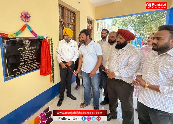 ਲਾਂਸ ਨਾਇਕ ਰਣਜੋਧ ਸਿੰਘ ਸਰਕਾਰੀ ਸੀਨੀਅਰ ਸੈਕੰਡਰੀ ਸਮਾਰਟ ਸਕੂਲ ਪਿੰਡ ਤਿਊੜ ਵਿਖੇ 18 ਲੱਖ 45 ਹਜ਼ਾਰ ਰੁਪਏ ਦੀ ਲਾਗਤ ਨਾਲ਼ ਆਧੁਨਿਕ ਬਾਇਓ ਲੈਬ ਅਤੇ ਨਵੇਂ ਕਮਰੇ ਦਾ ਉਦਘਾਟਨ