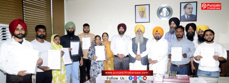 Gurmeet Singh Khudiyan ਨੇ ਪੰਜਾਬ ਮੰਡੀ ਬੋਰਡ ਵਿੱਚ ਅੱਠ ਉਮੀਦਵਾਰਾਂ ਨੂੰ ਤਰਸ ਦੇ ਆਧਾਰ ‘ਤੇ ਨਿਯੁਕਤੀ ਪੱਤਰ ਸੌਂਪੇ