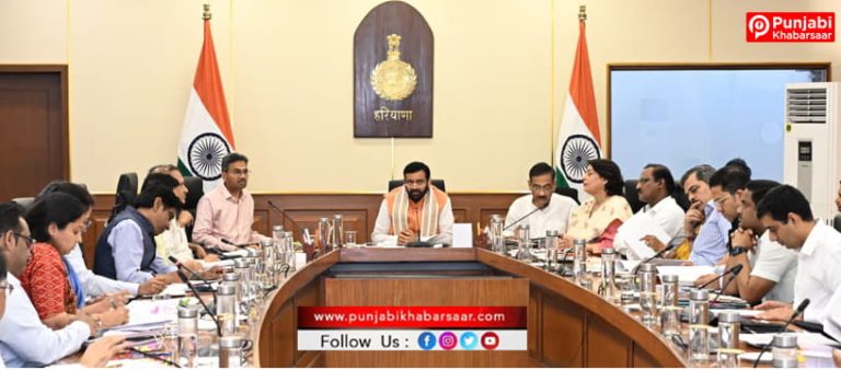 बजट घोषणाओं पर एक महीने में ही तेज़ अमल