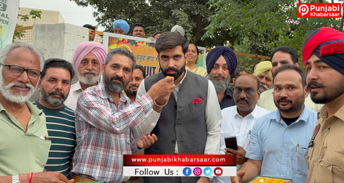 Silver Oaks Colony ਨੂੰ 15 ਸਾਲਾਂ ਬਾਅਦ ਮਿਲੀ ਵੱਡੀ ਰਾਹਤ: ਮੇਅਰ ਪਦਮਜੀਤ ਸਿੰਘ ਮਹਿਤਾ ਨੇ ਸੀਵਰੇਜ ਪਾਈਪਲਾਈਨ ਪ੍ਰੋਜੈਕਟ ਦੀ ਕੀਤੀ ਸ਼ੁਰੂਆਤ