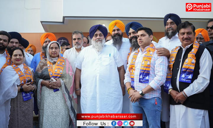ਸੁਖਬੀਰ ਬਾਦਲ ਨੇ ਮੁੜ ਦਿੱਤਾ ਭਾਜਪਾ ਨੂੰ ਝਟਕਾ; ਨਯਾ ਗਾਓਂ ਨਗਰ ਕੌਂਸਲ ਦੇ ਪ੍ਰਧਾਨ ਤੇ 5 ਕੌਂਸਲਰ ਅਕਾਲੀ ਦਲ ’ਚ ਹੋਏ ਸ਼ਾਮਲ