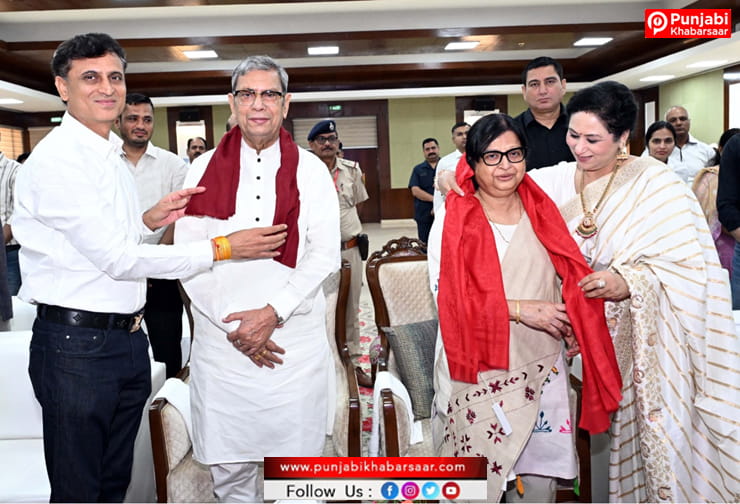 राज्यपाल प्रो. असीम कुमार घोष ने फिल्म देखी ‘नालंदा महाविहार’ की विशेष स्क्रीनिंग