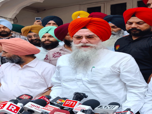 ‘ਈਜ਼ੀ ਜਮ੍ਹਾਂਬੰਦੀ’ ਪੋਰਟਲ ਜ਼ਮੀਨ ਸਬੰਧੀ ਸੇਵਾਵਾਂ ਨੂੰ ਸੁਚਾਰੂ ਬਣਾਉਂਦਾ ਹੈ ਅਤੇ ਮਾਲ ਦਫ਼ਤਰਾਂ ਵਿੱਚ ਭ੍ਰਿਸ਼ਟਾਚਾਰ ਨੂੰ ਖ਼ਤਮ ਕਰਦਾ ਹੈ: ਸਪੀਕਰ ਕੁਲਤਾਰ ਸਿੰਘ ਸੰਧਵਾਂ