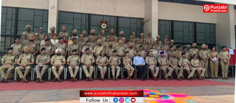 DGP Gaurav Yadav ਨੇ ਨਵਾਂ ‘ਸਾਂਝ ਸਿਟੀਜ਼ਨ ਪੋਰਟਲ’ ਕੀਤਾ ਲਾਂਚ, ਮਹਿਲਾ ਪੁਲਿਸ ਮੁਲਾਜ਼ਮਾਂ ਲਈ 93 ਈ-ਸਕੂਟਰਾਂ ਨੂੰ ਦਿਖਾਈ ਹਰੀ ਝੰਡੀ