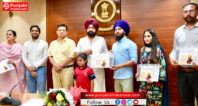 ਹਰਦੀਪ ਸਿੰਘ ਮੁੰਡੀਆਂ ਨੇ 48 ਜ਼ਿਲ੍ਹਾ ਸਿਸਟਮ ਮੈਨੇਜਰਾਂ ਅਤੇ ਸਹਾਇਕ ਸਿਸਟਮ ਮੈਨੇਜਰਾਂ ਨੂੰ ਨਿਯੁਕਤੀ ਪੱਤਰ ਸੌਂਪੇ