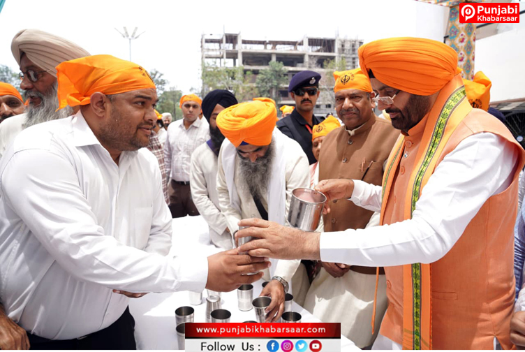 ਸ਼੍ਰੀ ਗੁਰੂ ਅਰਜਨ ਦੇਵ ਜੀ ਦੀ ਕੁਰਬਾਨੀ ਸੱਚ, ਹਿੰਮਤ ਅਤੇ ਮਨੁੱਖਤਾ ਦੀ ਰੱਖਿਆ ਦਾ ਅਮਰ ਸੰਦੇਸ਼ – ਮੁੱਖ ਮੰਤਰੀ ਨਾਇਬ ਸਿੰਘ ਸੈਣੀ
