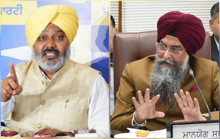 ਸ੍ਰੀ ਅਕਾਲ ਤਖ਼ਤ ਸਾਹਿਬ ਅੱਗੇ ਪੇਸ਼ ਹੋਏ ਸਿੱਖ ਵਿਧਾਇਕ ਅਤੇ ਮੰਤਰੀ,ਪੰਜਾਬ ਸਰਕਾਰ ਨੇ ਡੂੰਘੀ ਸ਼ਰਧਾ ਪ੍ਰਗਟਾਈ ਅਤੇ ਸੁਝਾਵਾਂ ‘ਤੇ ਵਿਚਾਰ ਕਰਨ ਦਾ ਦਿੱਤਾ ਭਰੋਸਾ