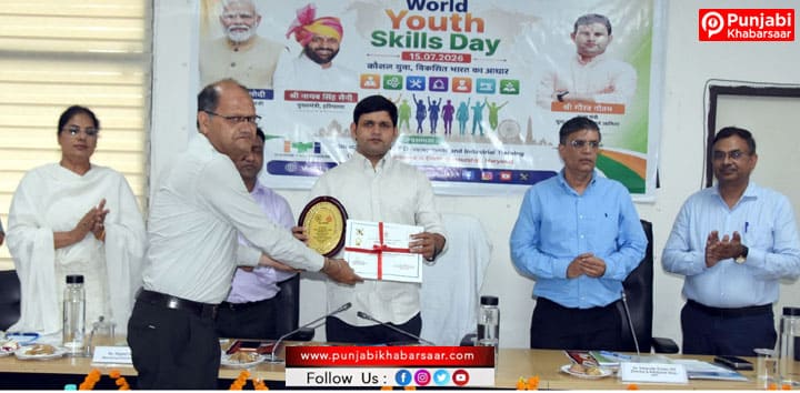 राज्य मंत्री गौरव गौतम ने राष्ट्रीय ग्रेडिंग में श्रेष्ठ स्थान पाने वाली प्रदेश की 5 सरकारी आईटीआई को किया सम्मानित