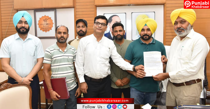 Bhagwant Mann Govt ਨੇ ਸਿੱਖਿਆ ਵਿਭਾਗ ਦੇ ਮੁਲਾਜ਼ਮਾਂ ਦੀਆਂ ਮੰਗਾਂ ਦੇ ਹੱਲ ਵਿੱਚ ਲਿਆਂਦੀ ਤੇਜ਼ੀ, ਵਿੱਤ ਮੰਤਰੀ ਹਰਪਾਲ ਸਿੰਘ ਚੀਮਾ ਵੱਲੋਂ 5 ਯੂਨੀਅਨਾਂ ਨਾਲ ਗੱਲਬਾਤ
