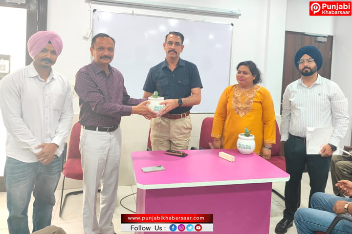 DAV College Bathinda ਨੇ ਪੋਸਟ ਮੈਟ੍ਰਿਕ ਸਕਾਲਰਸ਼ਿਪ ਸਕੀਮ ‘ਤੇ ਜ਼ਿਲ੍ਹਾ ਪੱਧਰੀ ਮੀਟਿੰਗ ਬੁਲਾਈ