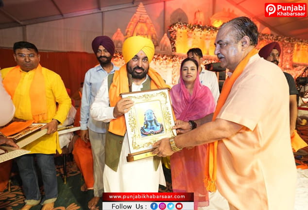 ਪੰਜਾਬ ‘ਚ ਵੰਡਪਾਊ ਤਾਕਤਾਂ ਕਦੇ ਕਾਮਯਾਬ ਨਹੀਂ ਹੋ ਸਕਦੀਆਂ ਕਿਉਂਕਿ ਲੋਕ ਹਰ ਤਿਉਹਾਰ ਮਿਲ ਕੇ ਮਨਾਉਂਦੇ ਹਨ: ਮੁੱਖ ਮੰਤਰੀ ਭਗਵੰਤ ਸਿੰਘ ਮਾਨ