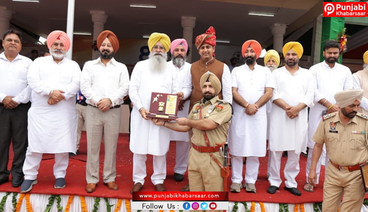 ਸ਼ਹੀਦਾਂ ਦੇ ਸੁਪਨਿਆਂ ਦਾ ਰੰਗਲਾ ਪੰਜਾਬ ਸਿਰਜ ਰਹੀ ਹੈ ਭਗਵੰਤ ਮਾਨ ਸਰਕਾਰ-ਗੁਰਮੀਤ ਸਿੰਘ ਖੁੱਡੀਆਂ