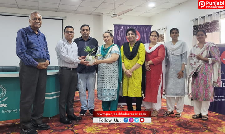 DAV College Bathinda ਵਿਖੇ ਟੈਲੀਕਾਮ ਖਪਤਕਾਰ ਸੁਰੱਖਿਆ ਅਤੇ ਸਾਈਬਰ  ਸੁਰੱਖਿਆ ਬਾਰੇ ਇੰਟਰੈਕਟਿਵ ਸੈਸ਼ਨ ਆਯੋਜਿਤ