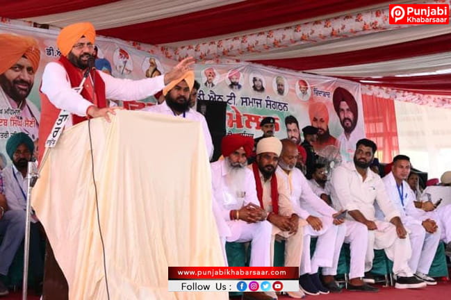 ਪੰਜਾਬ ਦੇ ਲੋਕ ਇਸ ਚੋਣ ਵਿੱਚ ਆਮ ਆਦਮੀ ਪਾਰਟੀ ਅਤੇ ਕਾਂਗਰਸ ਨੂੰ ਦੇਣਗੇ ਕਰਾਰਾ ਜਵਾਬ – ਨਾਇਬ ਸਿੰਘ ਸੈਣੀ
