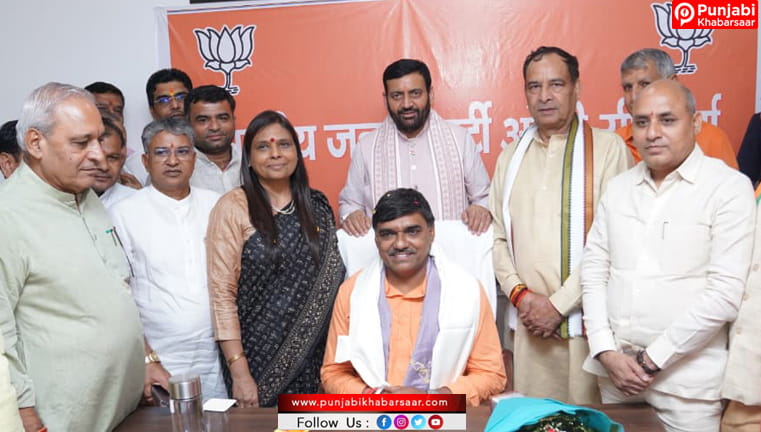 प्रधानमंत्री मोदी के 25 वर्षों के सेवा-सुशासन को जन-जन तक पहुंचाने में जुटें कार्यकर्ता : नायब सिंह सैनी
