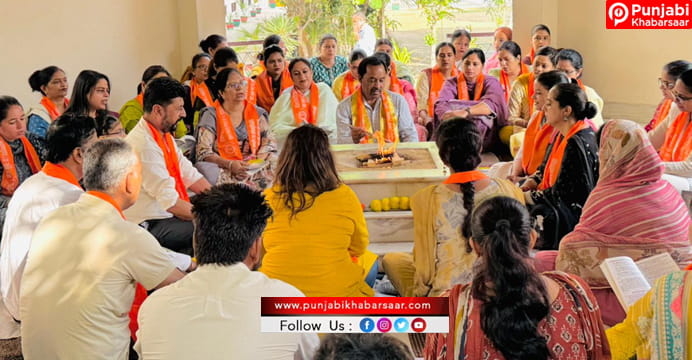 RBDAV School में धूमधाम से मनाई गई कृष्ण जन्माष्टमी, भव्य हवन यज्ञ का हुआ आयोजन