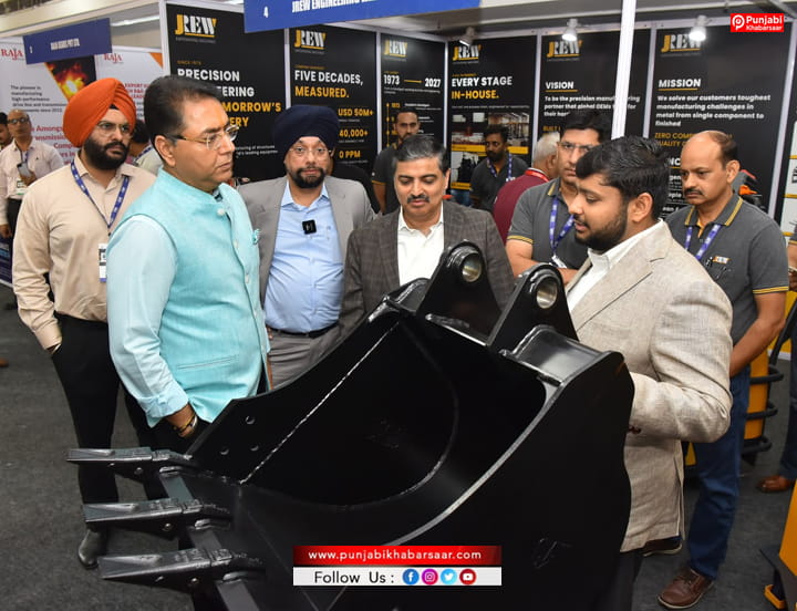 ਪੰਜਾਬ ਰੱਖਿਆ ਤੇ ਏਅਰੋਸਪੇਸ ਖੇਤਰ ਨੂੰ ਅਗਲੇ ਵਿਕਾਸ ਇੰਜਣ ਵਜੋਂ ਦੇਖ ਰਿਹੈ; ਸਾਲ 2022 ਤੋਂ ਹੁਣ ਤੱਕ 1.92 ਲੱਖ ਕਰੋੜ ਰੁਪਏ ਦੇ ਨਿਵੇਸ਼ ਪ੍ਰਸਤਾਵ ਪ੍ਰਾਪਤ ਹੋਏ: ਅਮਨ ਅਰੋੜਾ