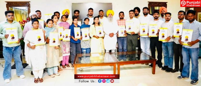 Gurmeet Singh Khudiyan ਨੇ ਡੇਅਰੀ ਵਿਕਾਸ ਵਿਭਾਗ ਵਿੱਚ ਨਵ-ਨਿਯੁਕਤ 23 ਕਰਮਚਾਰੀਆਂ ਨੂੰ ਨਿਯੁਕਤੀ ਪੱਤਰ ਸੌਂਪੇ